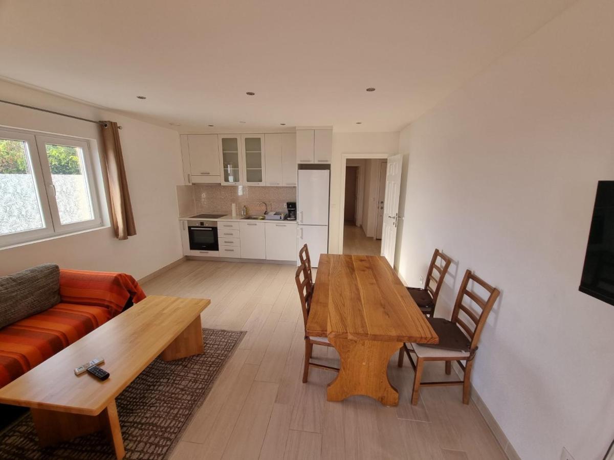 Apartment Furulund Макарска Экстерьер фото